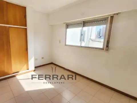 Crespo 400 - Con Balcon - Vent. Cruzada - Luminoso