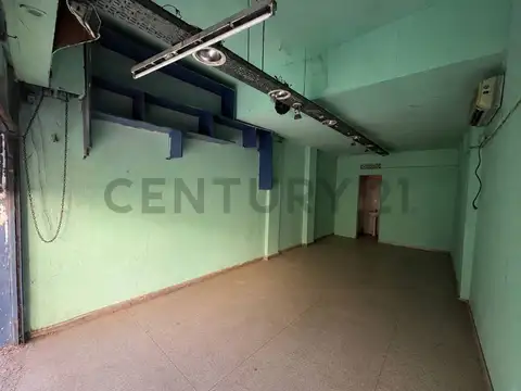 Local en Venta 49 años