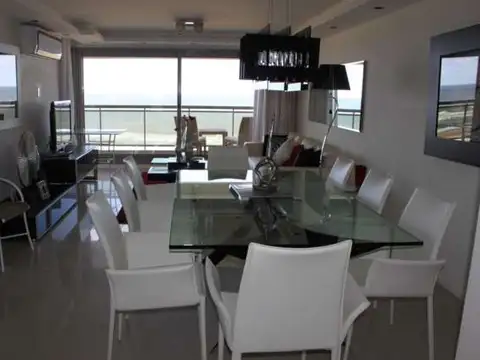Departamento - Venta - Uruguay, Punta del Este - RAMBLA BRAVA 100