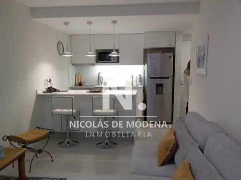 Departamento en Alquiler Temporal en Playa Mansa, USD 4.200