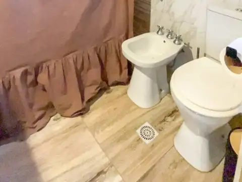 Francisco de Viedma 2700, Piso 0