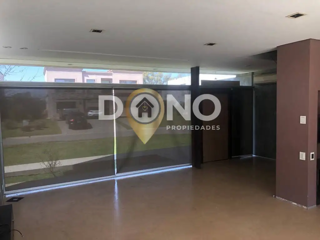 Casa en Fincas de Iraola II