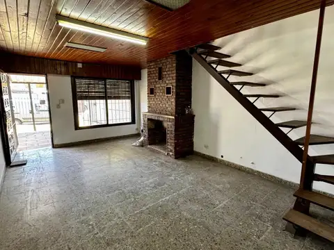 Duplex  cochera venta ituzaingo Norte