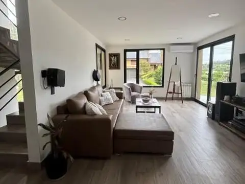 Casa en Venta de 5 dormitorios