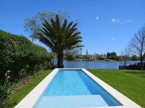 Av Santa Maria 6300