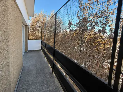 Departamento en Alquiler en Monte Castro, USD 1.100