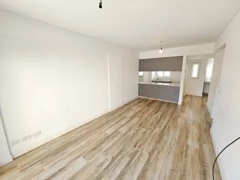 Departamento en Alquiler en Villa del Parque, USD 900