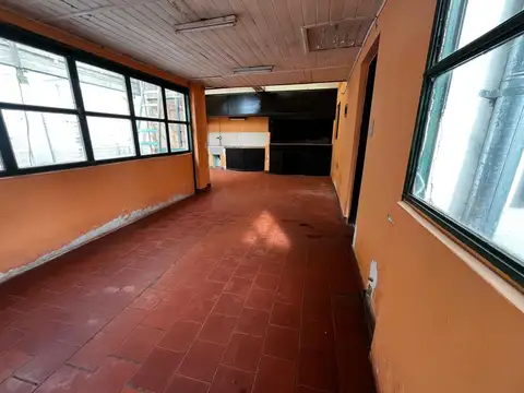 Depto Tipo Casa 2 ambientes con 1 baño