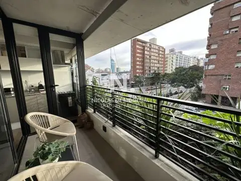 Apartamento de 3 dormitorios  Con Vista Despejada en Aguada,Montevideo