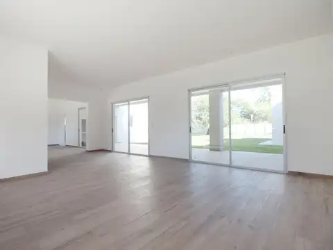 Casa en Venta en Zelaya, USD 285.000