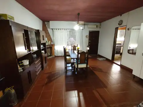 Casa - Venta - Argentina, La Matanza - THAMES 740