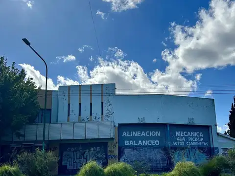 VENTA - GALPÓN - DEPÓSITO CON OFICINAS COMERCIALES - FINANCIACIÓN - TEMPERLEY