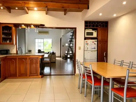 CASA Y DEPTOS EN VENTA LANUS EN BLOCK