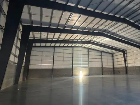 Galpon en Venta 50  mts Fondo