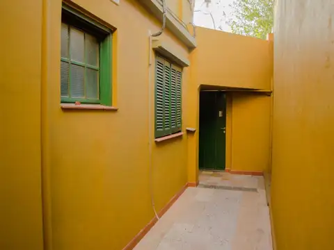 Depto Tipo Casa en Venta en Rafael Calzada, USD 65.000