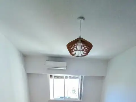 Departamento en Alquiler en Flores, $ 700.000