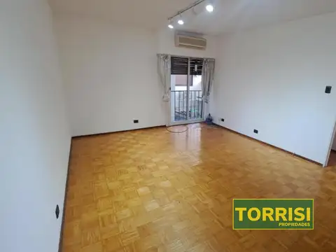 ALQUILER - 3 AMBIENTES 55m2 - GUAYAQUIL 200 - CABALLITO