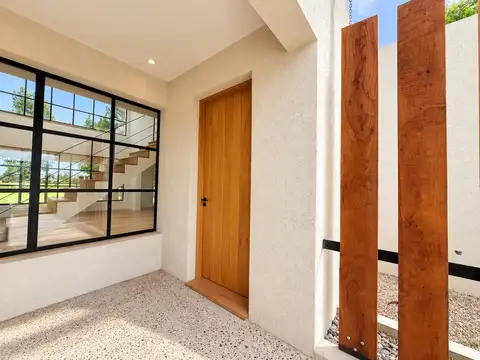 Casa en Venta en Ibarlucea, USD 470.000