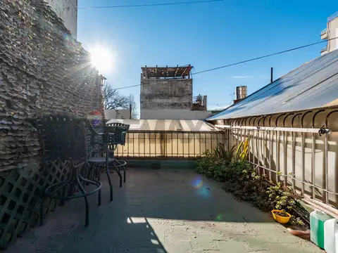 Depto Tipo Casa en Venta de 5 ambientes