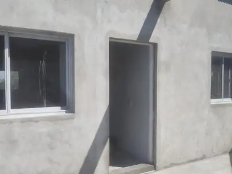 Depto Tipo Casa en Alquiler 1 año