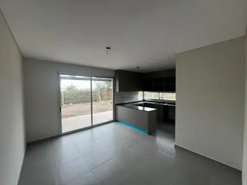 Casa en Alquiler de 3 dormitorios