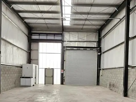 Galpon en Venta 24  mts Fondo
