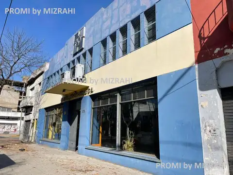 AV. LA PLATA al 2700