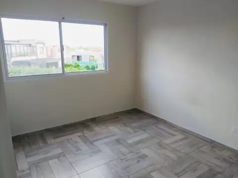 VENTA CASA 5 AMB DOBLE COCHERA PILAR DEL ESTE