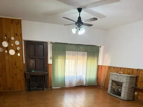 Casa en Venta en Lanus Oeste, USD 80.000