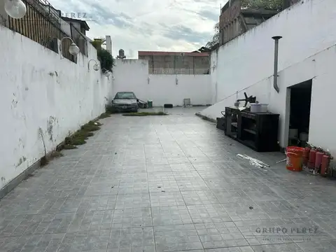 Local en Alquiler en Crucesita, $ 9.000.000