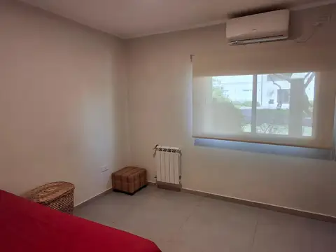 Casa en Venta en Pilar del Este - Santa Guadalupe, USD 185.000
