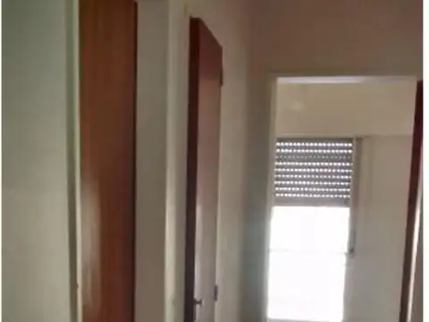 Semipiso impecable de 4 ambientes al frente. FINANCIACION.