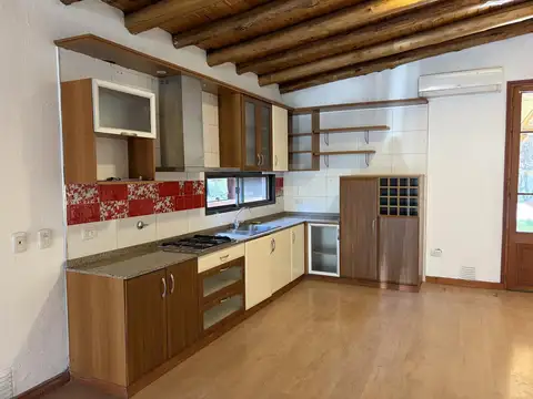 Casa en Alquiler en Lujan de Cuyo, $ 1.900.000