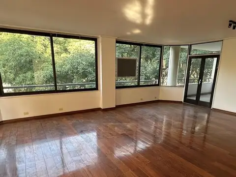 Departamento en Alquiler de 5 dormitorios