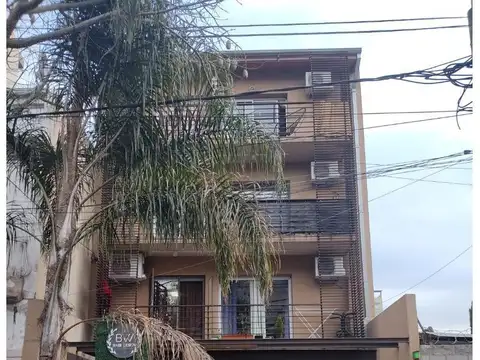COCHERA EN VENTA EN VILLA BALLESTER CENTRO