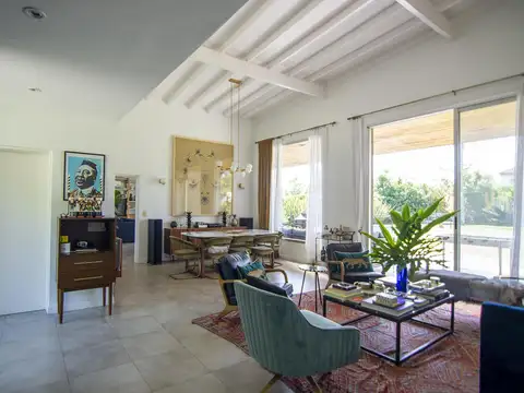 Casa en Venta en El Encuentro, USD 680.000