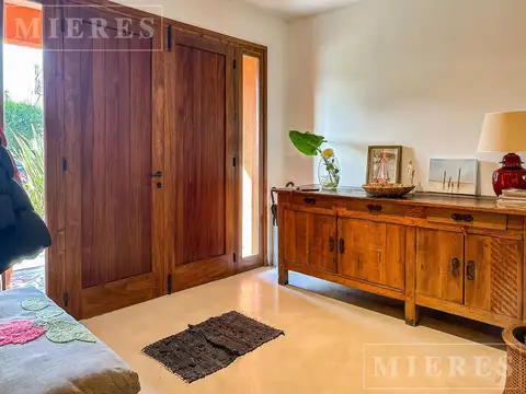 Casa en venta en el Barrio El Atardecer