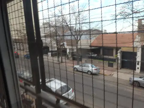 L.N. Alem 300, Piso 1