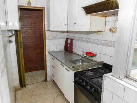 DEPARTAMENTO 4 AMBIENTES EN VENTA PARQUE PATRICIOS