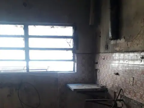 Depto Tipo Casa en Venta 60 años