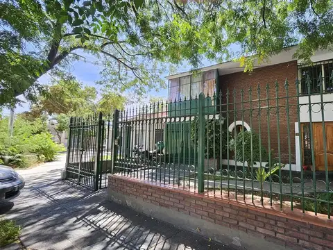 Casa en Venta en Mendoza, Capital