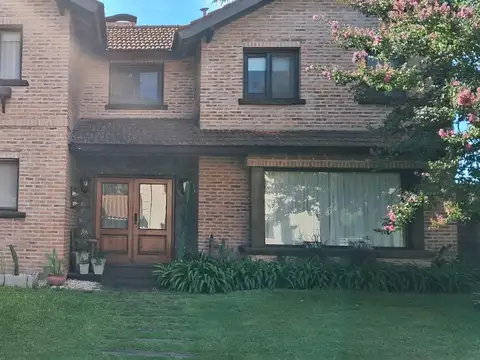 Casa en Venta en Muñiz, USD 345.000