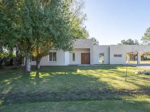 Casa a estrenar 3 dormit. 1500 mts terreno Haras del Sol, Pilar