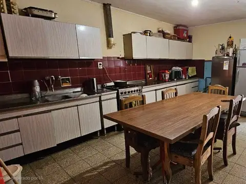 VENTA CASA PH - DE 2 DORMITORIOS, COCHERA Y PATIO