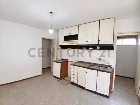 Departamento 5 ambientes con 1 baño
