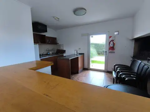 Departamento 5 ambientes con 2 baños