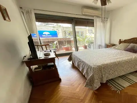 Departamento 5 ambientes con 4 baños