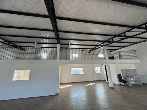 Luis Maria Drago 400, Piso 2