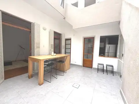 Depto Tipo Casa en Venta de 3 ambientes