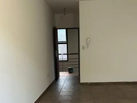 Oficina en Alquiler en San Justo, $ 480.000